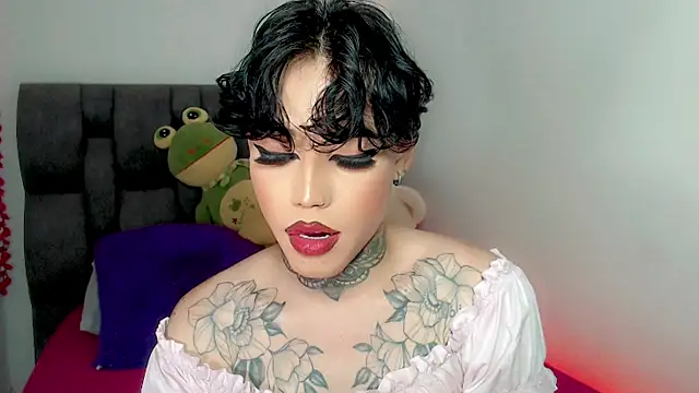 little_star_porn's Webcam Show