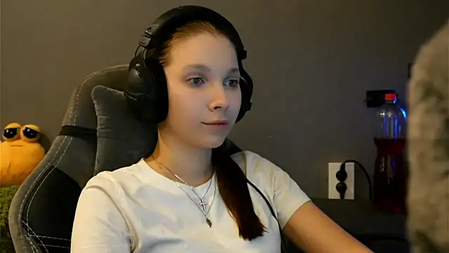 دردشة Softixq الجنسية المباشرة