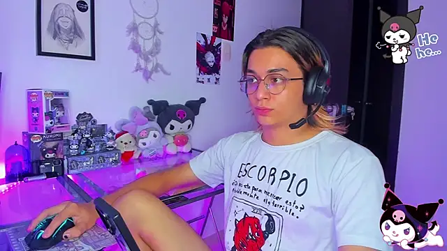 KeitaMoon Adlı Modelin Canlı XXX Sohbeti