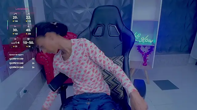 becky_lynch_102's Live XXX Chat