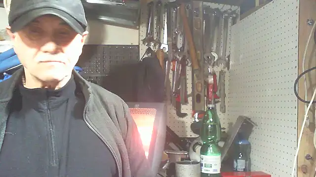 nonnomaturobisex's Live XXX Chat