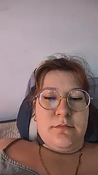 XXX chat uživo modela HunnyyLove