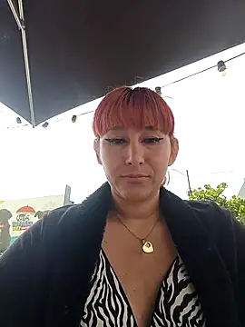 Florxxx9's Live XXX Chat