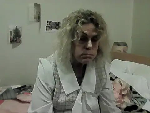 Czat XXX na żywo – Latex_shantie