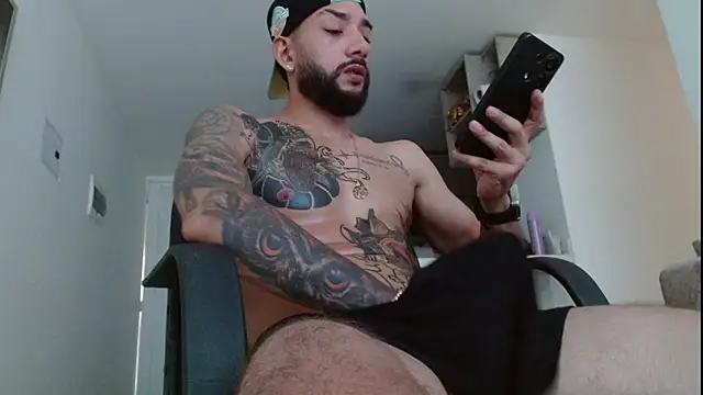 LukasScott_'s Live XXX Chat