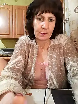 Chat +18 de Laura_Kiss ao vivo