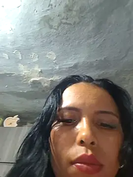 Daniela_Cruz_'s Live XXX Chat