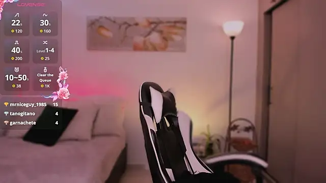 XXX chat uživo modela ChloeMoreti