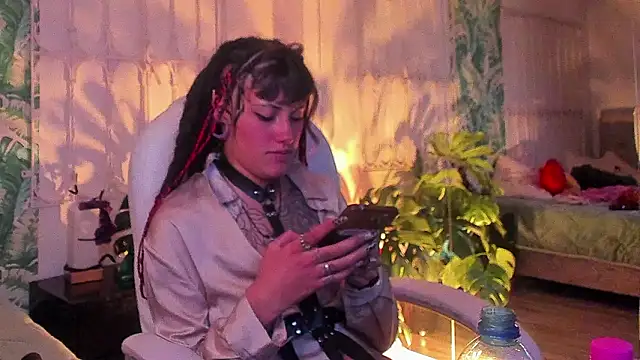 XXX chat uživo modela _sharlotte777