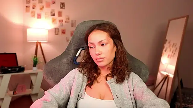 Chat +18 de nexorine ao vivo