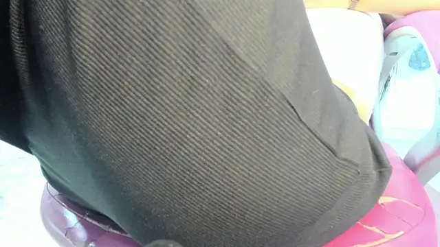 CAMILA--REY Adlı Modelin Canlı XXX Sohbeti