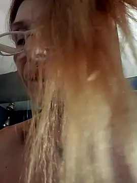 Chatroom XXX en direct de FrozenWaffle