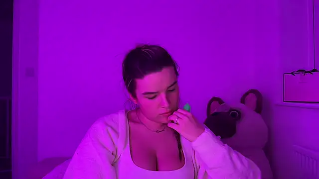 maisiesmithx: онлайн-секс-чат