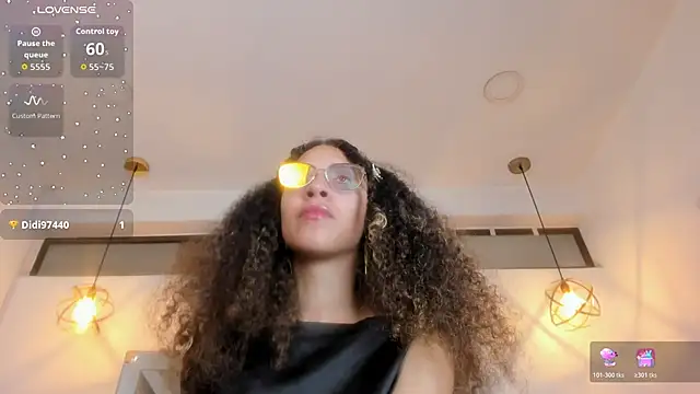 Chatroom XXX en direct de Hanna_Cornee_