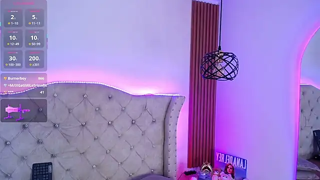 Charlotte_Jones__ 即時 XXX 聊天