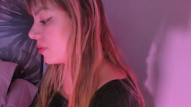 Samaantha-White live XXX chat