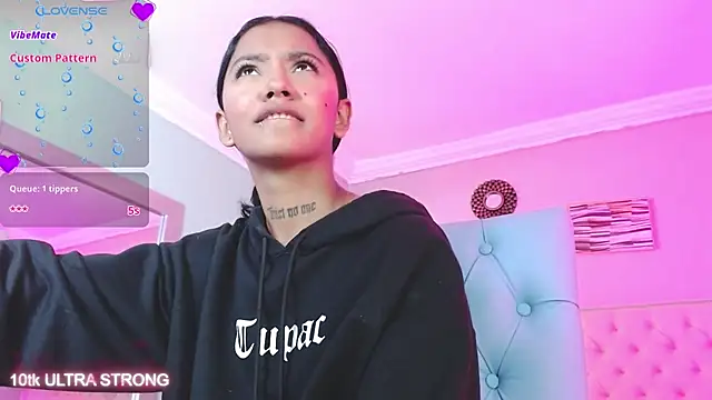 _mia_sweett's Live XXX Chat