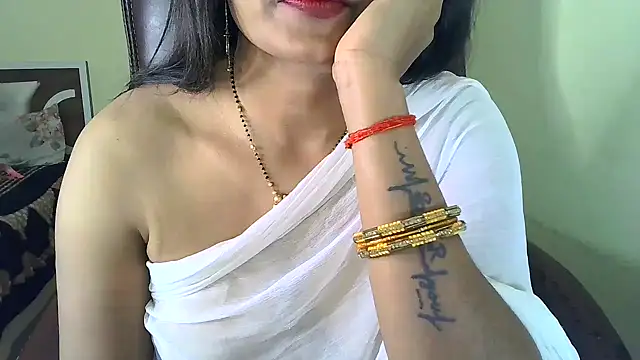 madhu-bala's Live XXX Chat