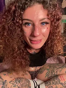 دردشة BlazyKitsune- الجنسية المباشرة