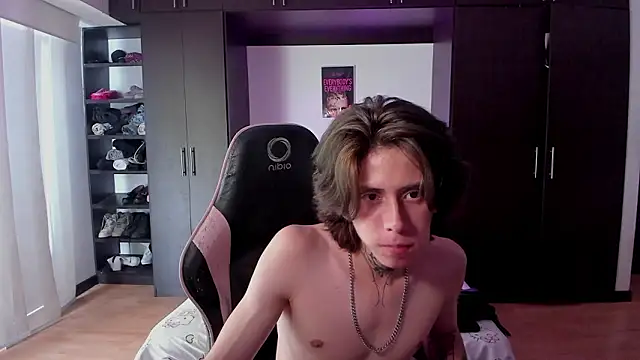 xIce_Boy's Live XXX Chat