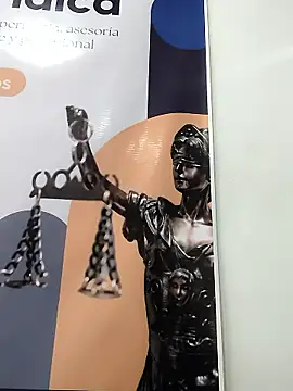 _Sarah-Office1 现场XXX聊天