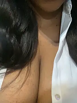 CaramelGoddess1's Live XXX Chat
