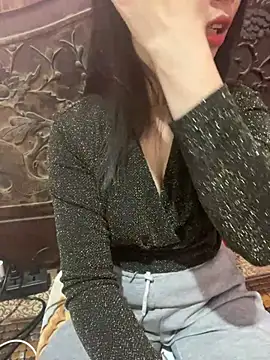 Chat XXX ao vivo de Thu_yaha