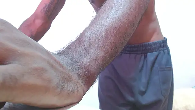 Онлайн чат XXX antonela-cris