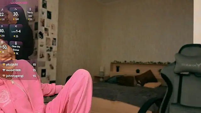 Doublechocolatee 现场XXX聊天