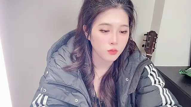 Starlets77 现场XXX聊天