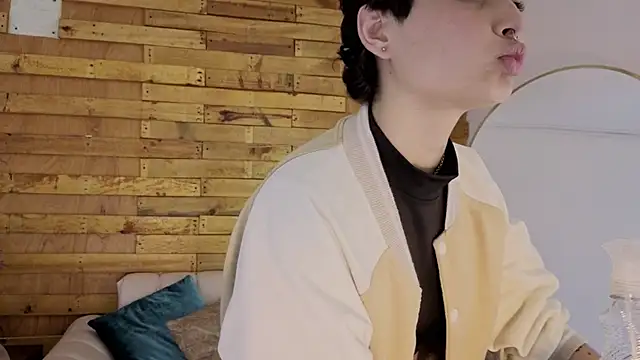 Онлайн чат XXX doll_katt