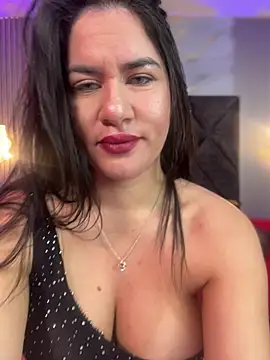 Show de Zafira_Alabi na webcam
