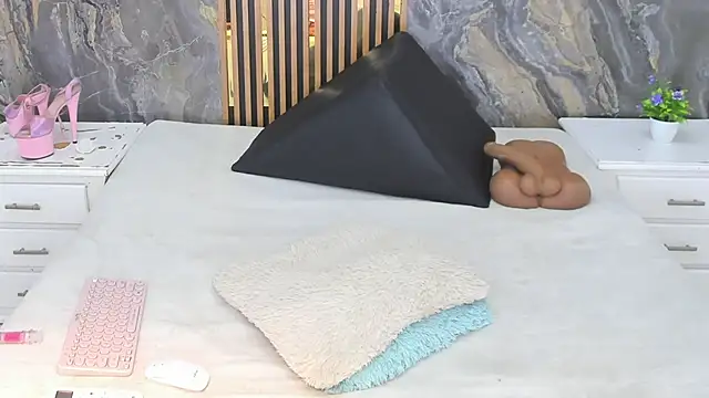 Nyakimgold 라이브 XXX 채팅