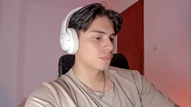 Chat XXX en directo de Giordano_Russo