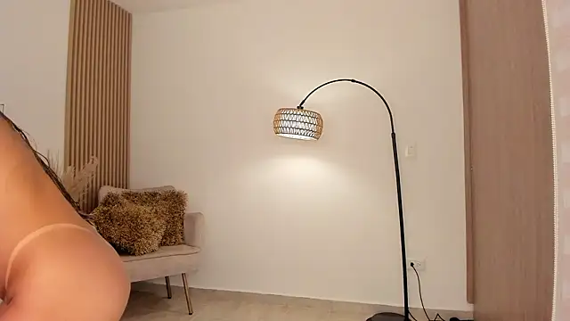 Chat +18 de wandathompson_ ao vivo