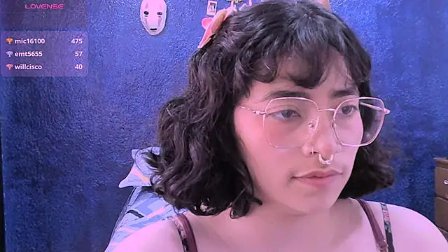 NinaYellow – Live XXX-chat