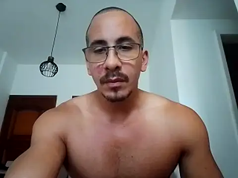 Онлайн чат XXX AndresBrazil