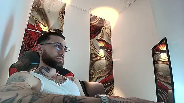 Luke_davis01 Live XXX-Chat