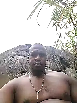 Manbigcocklatin's Live XXX Chat