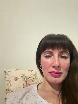 Chat XXX en directo de LadyLuxLover