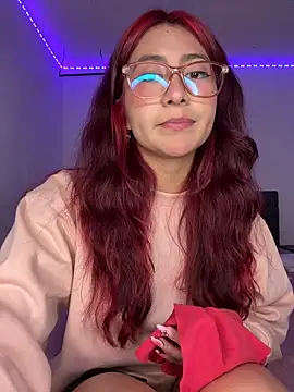 saramooon 即時 XXX 聊天