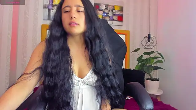 Samanta_Fischer 即時 XXX 聊天