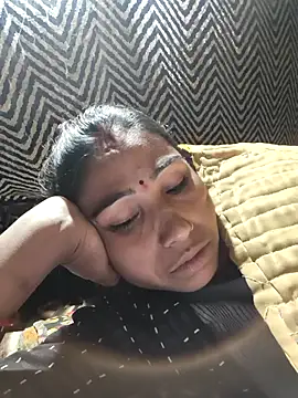 lodhi8080's Live XXX Chat