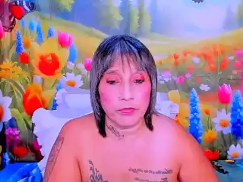 indianroxy's Live XXX Chat