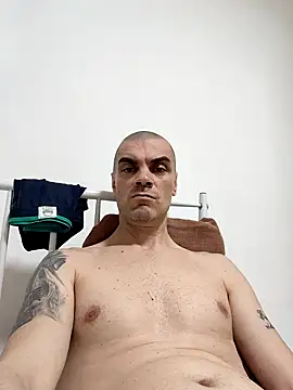 Webkamerová show DOMINATOR_SIR-MASTER