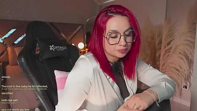 KateOwens Adlı Modelin Canlı XXX Sohbeti