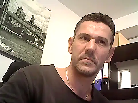 mastercharisma35 – Naživo XXX chat