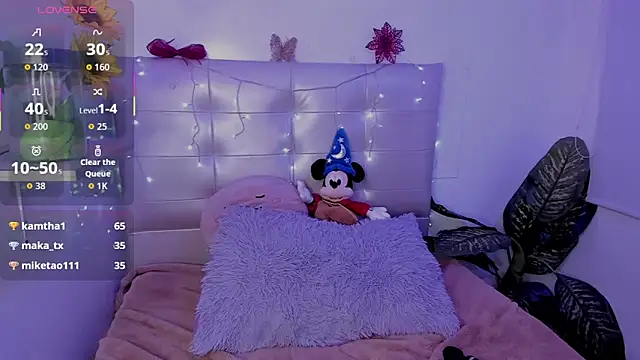 Anna_Blade_ 网络视讯表演