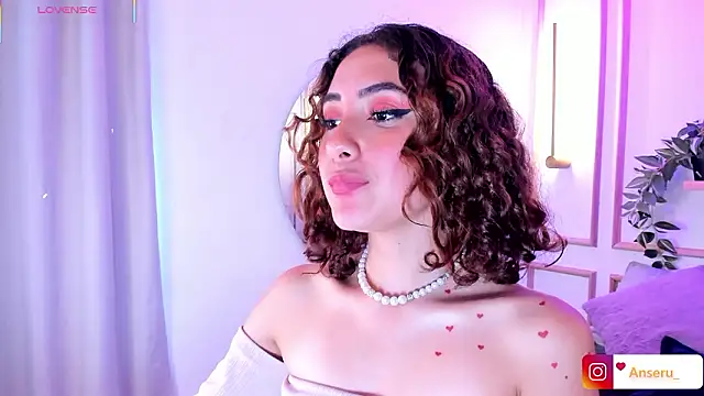 دردشة Anseru_ الجنسية المباشرة