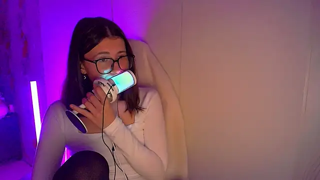 KristinaScott's Webcam Show